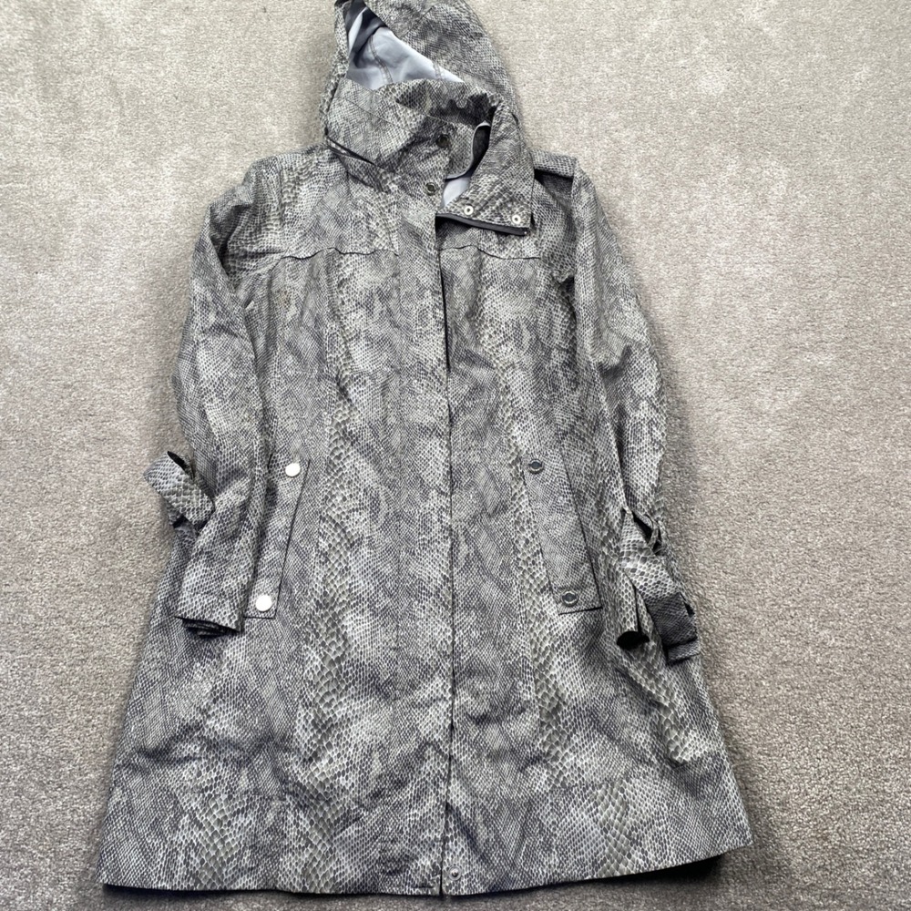 Calvin Klein Trench Coat Womens XS Grey Snakeskin Print Hooded Rain Jacket